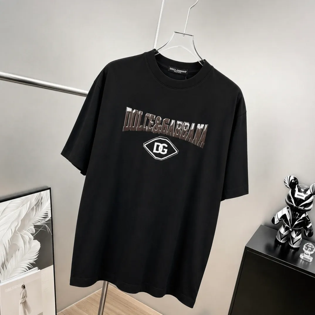 dg～ 《 》 ， tee ， Same Style ， : Black White Coffee Brown Size：S（90-130 ） M（125-150 ） L（135-165 ） XL（160-190 ） XXL（185
